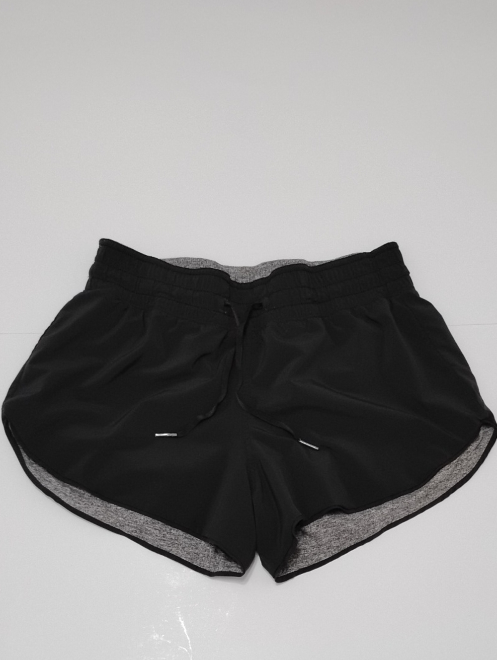 Lululemon Choose A Side Short 3'
